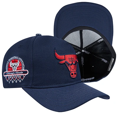 Pro Standard Bulls Olympic Wool Blend Snapback - Adult