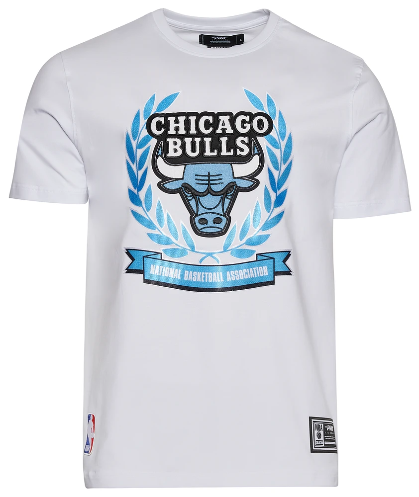 Pro Standard Mens Bulls Blue Crest T-Shirt - White/Carolina