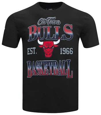 Pro Standard Mens Bulls Bred T-Shirt - Black/Red