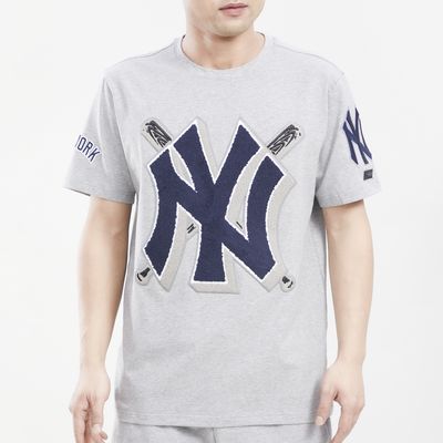 Pro Standard Yankees Mash Up T-Shirt