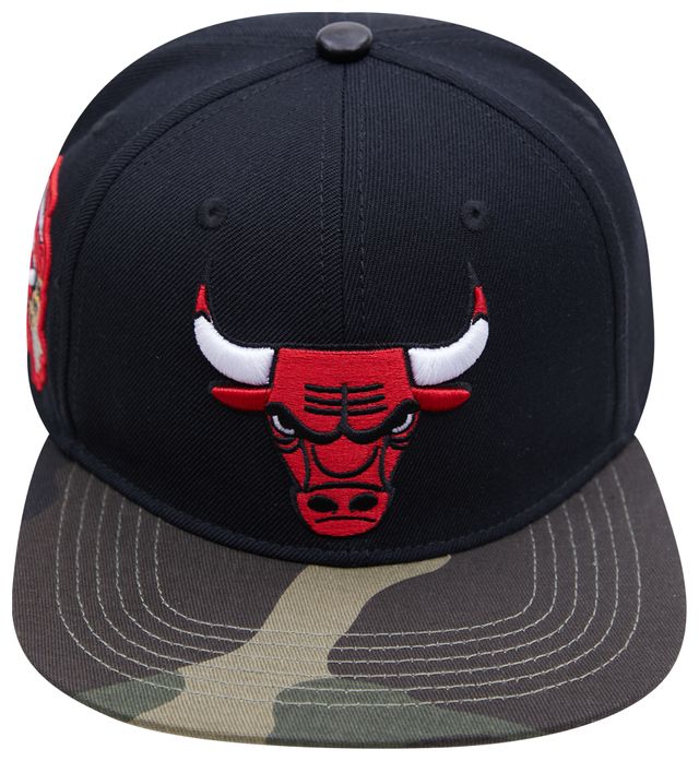 Pro Standard NBA Camo Logo Snapback Hat - Men's
