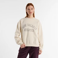 New Balance Womens Graphic Fleece Crew - Tan