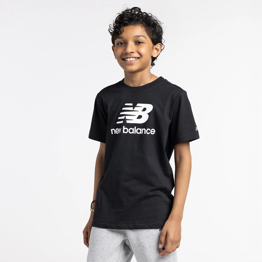 New Balance Boys Core Logo T-Shirt - Boys' Grade School Black/White