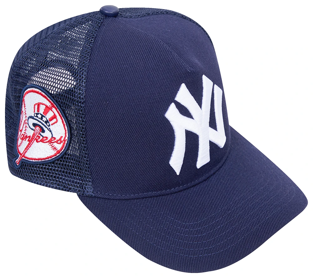 Pro Standard Pro Standard Yankees Classic Pinch Front Trucker - Adult Navy/Navy Size One Size