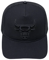 Pro Standard Mens Pro Standard Bulls Black Out Classic Trucker - Mens Black/Black Size One Size