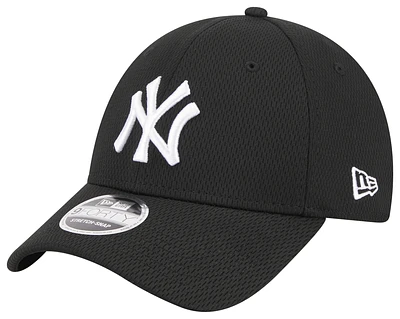 New Era Mens New Era Yankees SS Evergreen Cap - Mens Black/White Size One Size