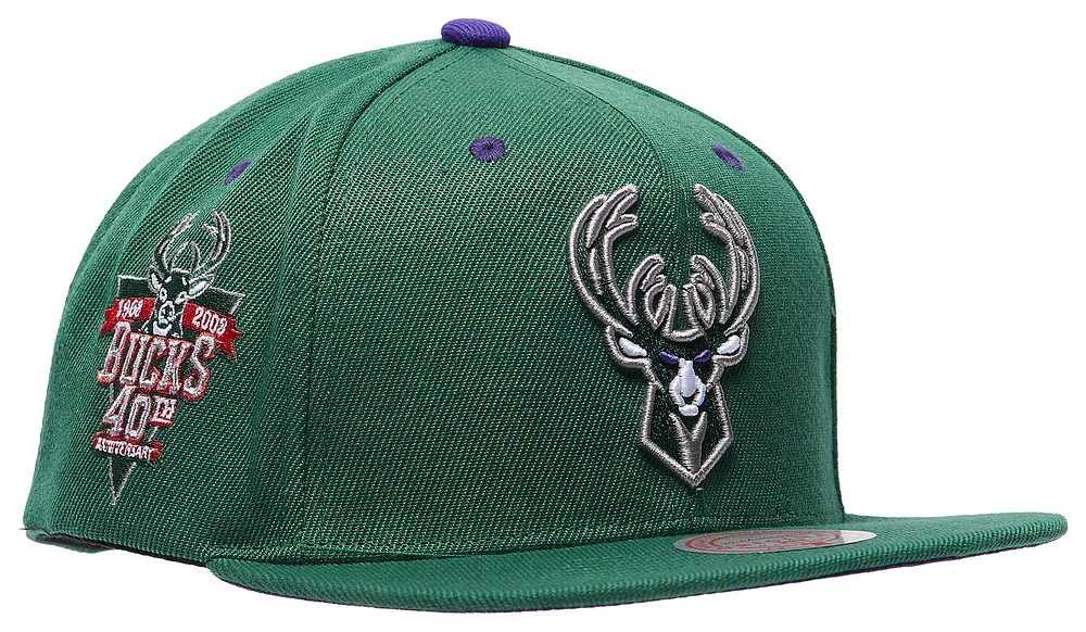 Mitchell & Ness Mens Mitchell & Ness Bucks Color Flip Snapback - Mens Green/White Size One Size