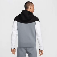 Nike Chandail à capuchon avec glissière complète en molleton Tech - Pour hommes