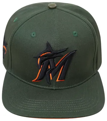 Pro Standard Marlins 2 Tone Classic Snapback - Men's