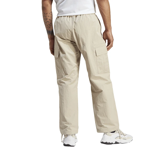 Standard Issue Cargo Pant - Khaki – SECTION 35