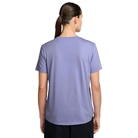 Nike Club CC T-Shirt  - Women's