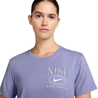 Nike Club CC T-Shirt  - Women's