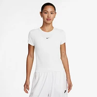 Nike Chill Knit Crop T-Shirt  - Women's