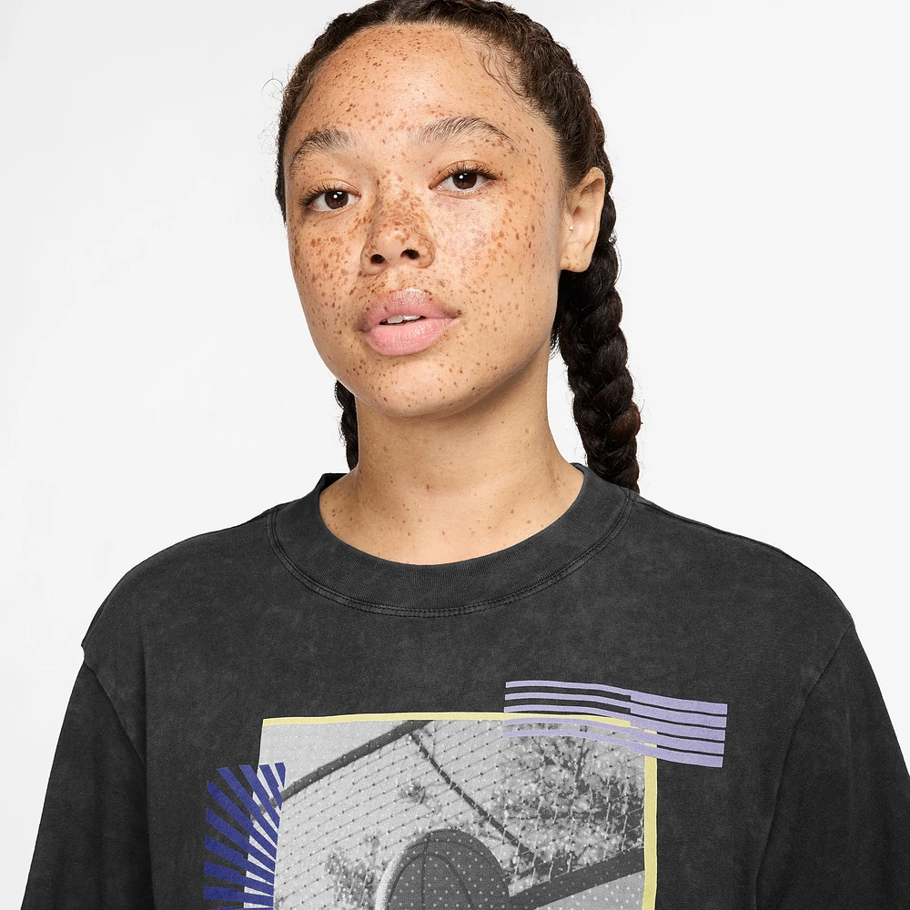 Nike BB GFX T-Shirt  - Women's