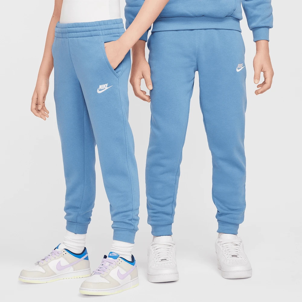 Nike NSW Club LBR Fleece Joggers  - Boys' Grade School