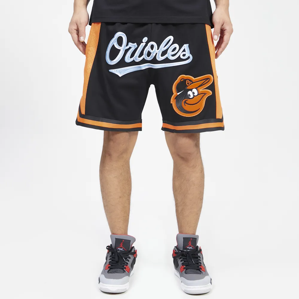 Pro Standard Orioles Chrome Fleece Shorts - Men's