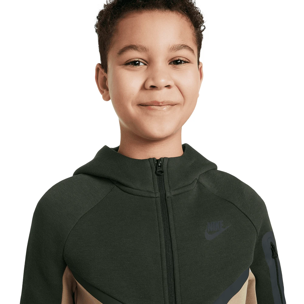 Nike Chandail en molleton Tech à glissière pleine longueur - Garçons, Scolaire