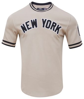 Pro Standard MLB New York Yankees Logo Pro Team Taping Shirt