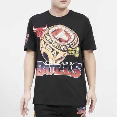 Pro Standard Bulls Champ Ring T-Shirt - Men's