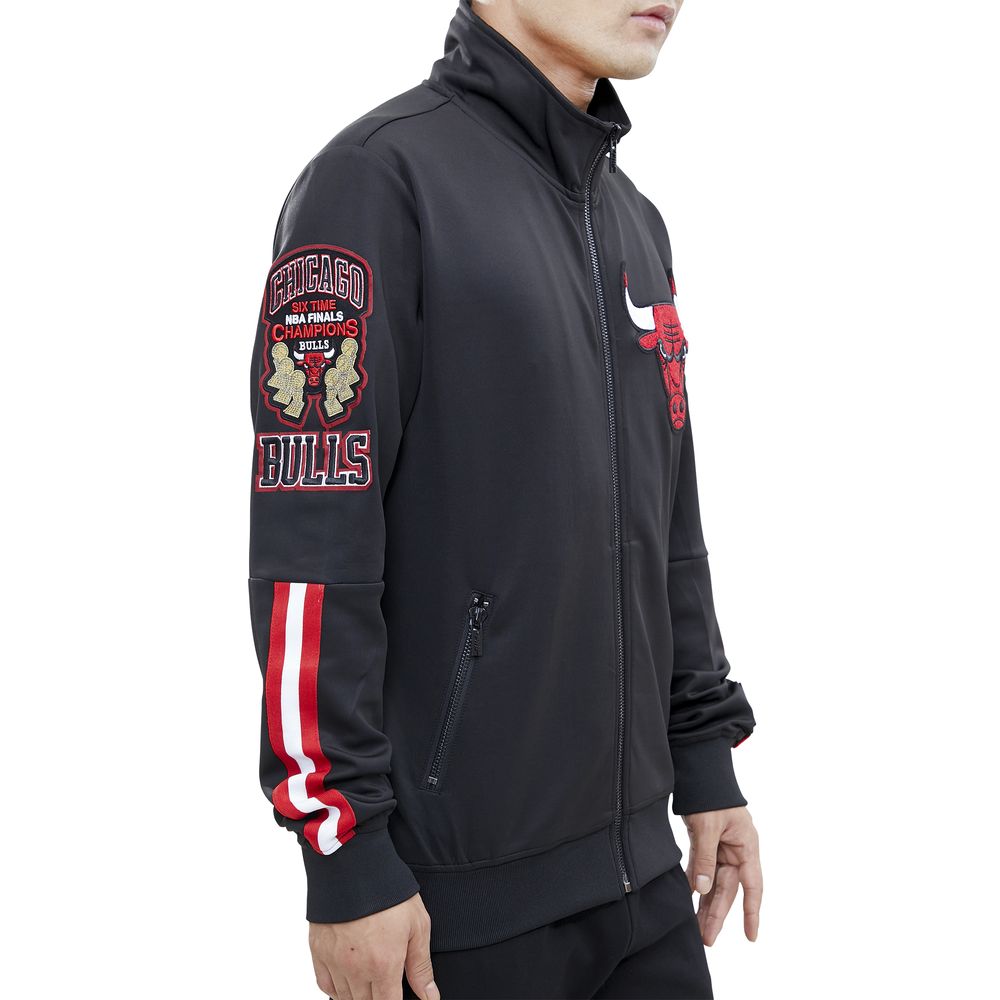 Pro Standard Bulls Team Track Jacket