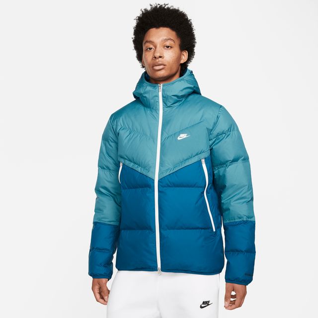 nike puffer jacket foot locker