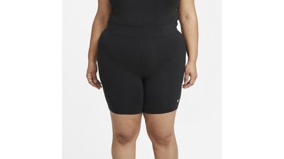 Nike Plus Essential Bike LBR Shorts - Women's