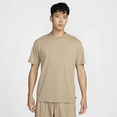 Nike NSW Premium Essential Pocket T-Shirt - Men's