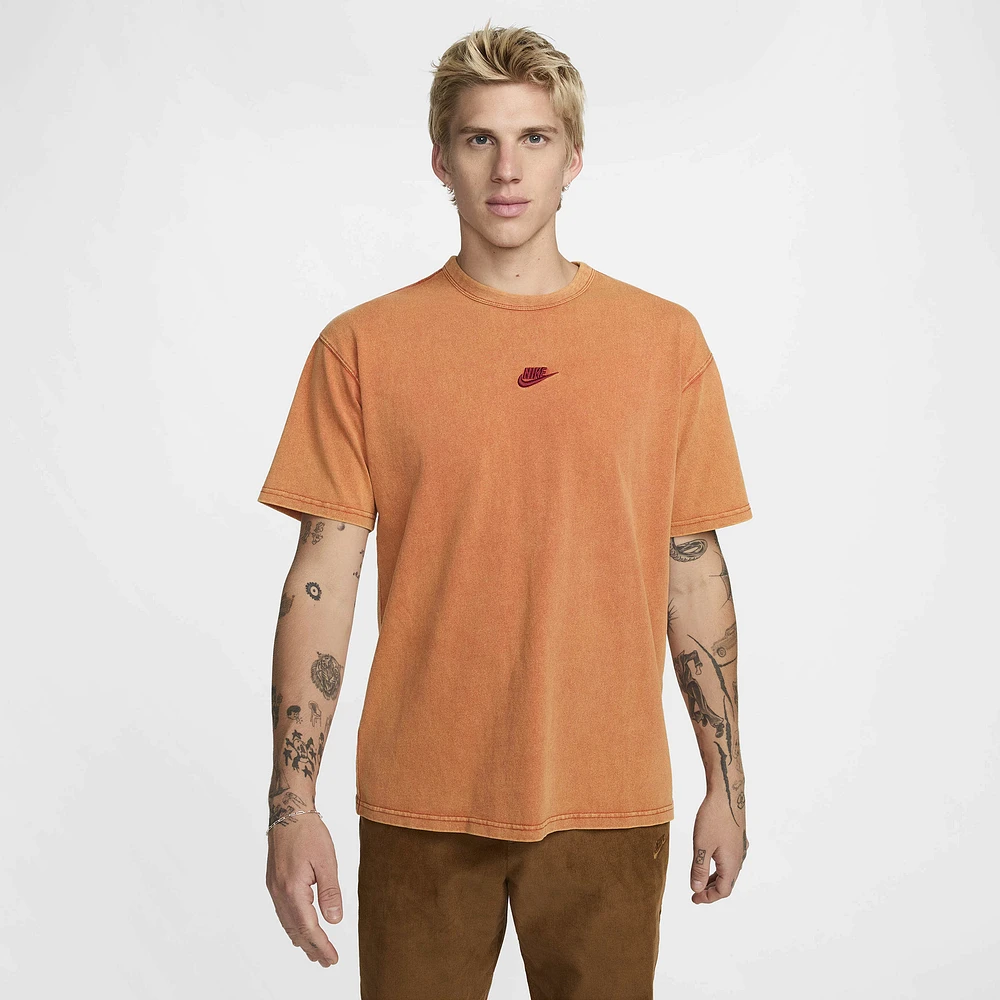 Nike NSW Premium Essential Seasonal T-Shirt - Men's