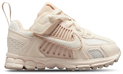 Nike Boys Vomero 5