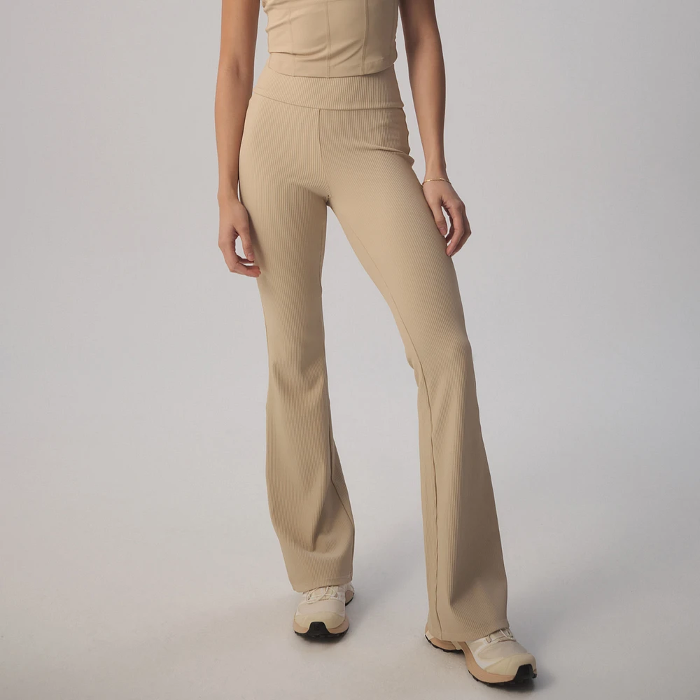 Cozi Rib Flare Leggings - Women's