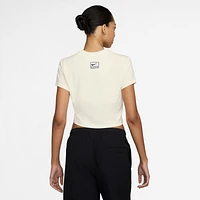 Nike Slim Graphic Crop T-Shirt - Women's