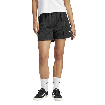 adidas Originals adicolor Firebird Lifestyle Shorts - Women's