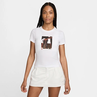 Nike Chill Knit Mid Crop Photo T-Shirt - Women's