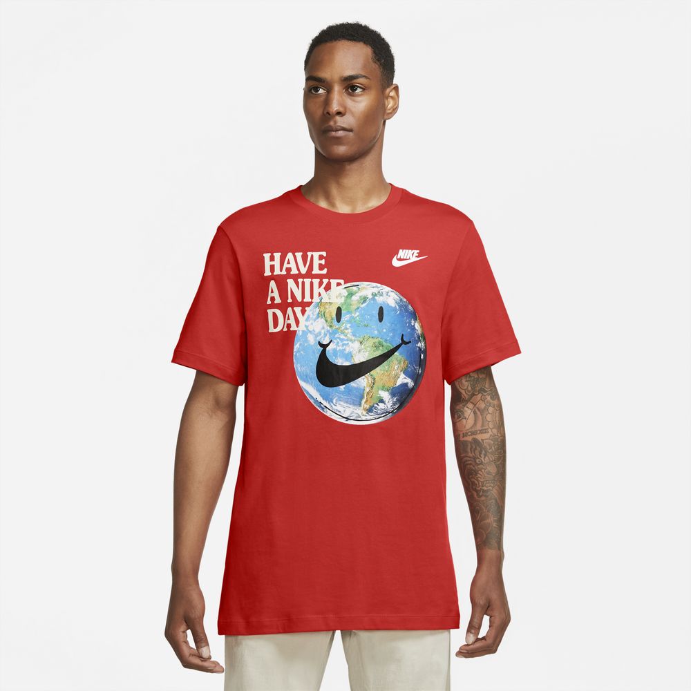 Nike ESS+ Statement T-Shirt - Men's