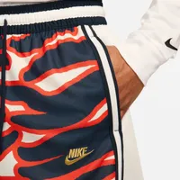 Nike Mens Nike Dri-FIT DNA+ Dream Team 8" Shorts