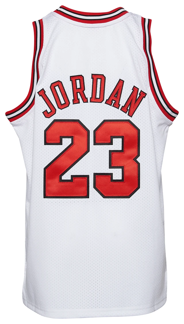 Framed Lonzo Ball Chicago Bulls Autographed Jordan Brand 2021-22