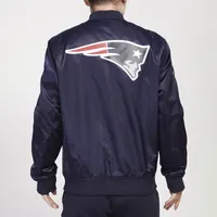 Pro Standard Mens Pro Standard Patriots Big Logo Satin Jacket