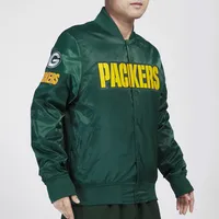 Pro Standard Mens Packers Big Logo Satin Jacket - Green