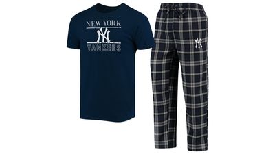 Concepts Sport Yankees Lodge T-Shirt & Pants Sleep Set - Men's