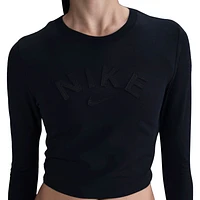 Nike NSW Chill Knit Tee FRWY - Women's