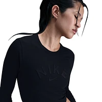 Nike NSW Chill Knit Tee FRWY - Women's