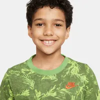 Nike Boys Nike NSW Camo Leaf AOP Shirt - Boys' Grade School Chlorophyll Size L