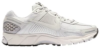 Nike Mens Zoom Vomero 5 - Shoes