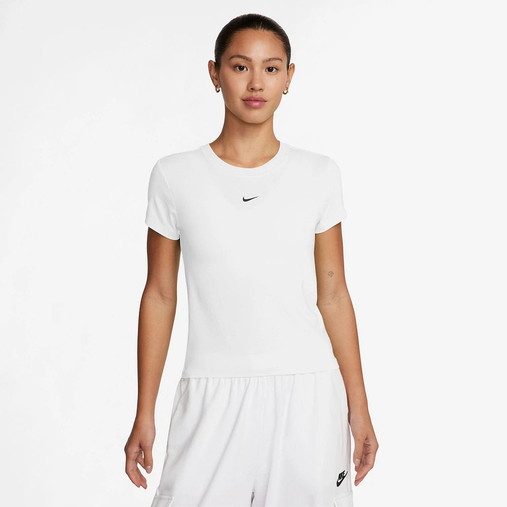 Nike Womens Chill Knit Crop T-Shirt