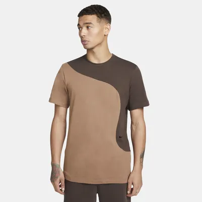 Nike Mens Nike CLR Clash T-Shirt - Mens Brown/Brown Size S