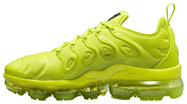 vapormax plus white footlocker