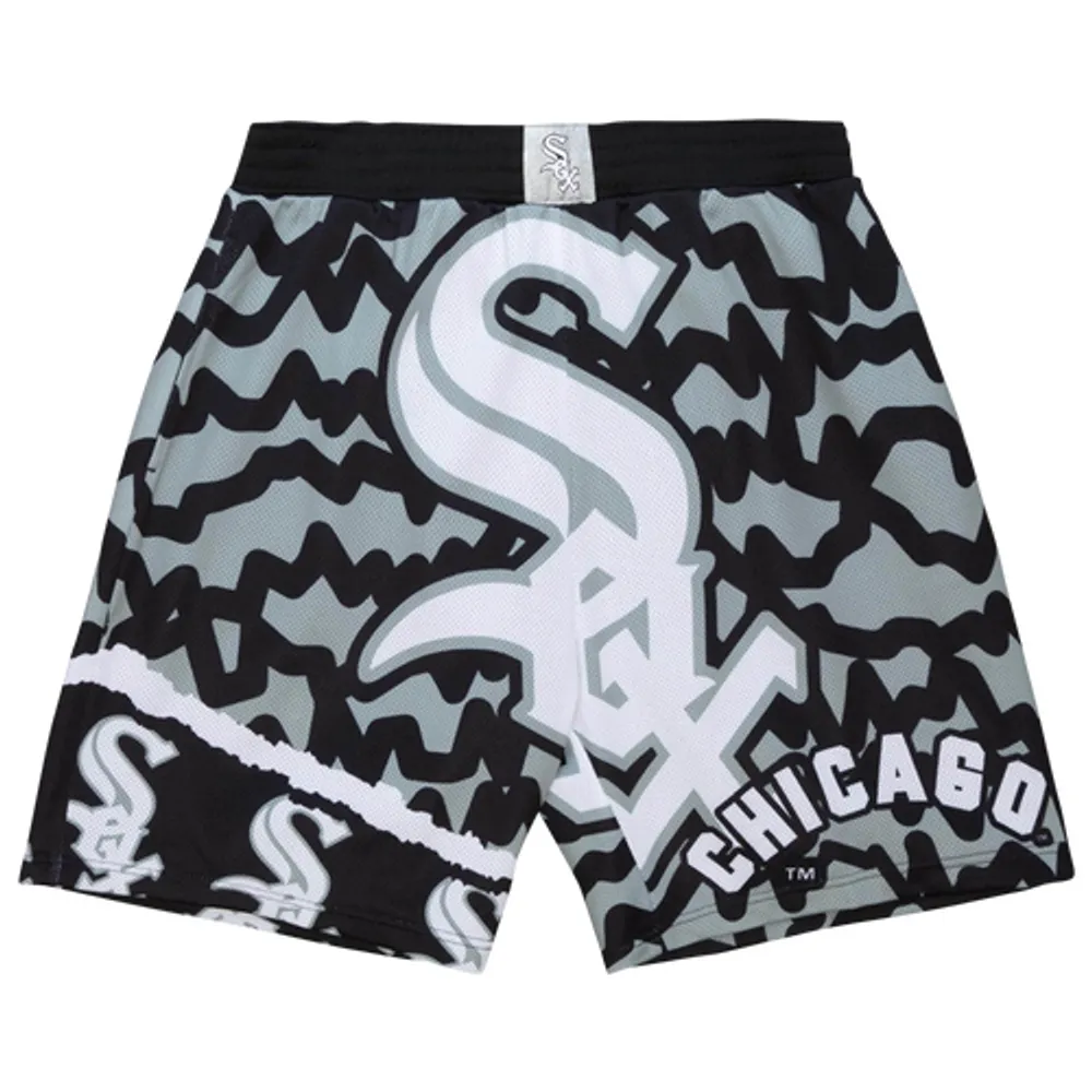 Mitchell & Ness Jumbotron 2.0 Sublimated Shorts New York Yankees