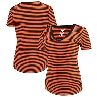 Levi's Giants Striped V-Neck T-Shirt - Women's