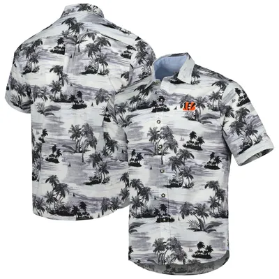 Las Vegas Raiders Tommy Bahama Top of Your Game Camp Button-Up