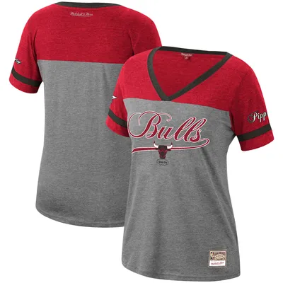 Mitchell & Ness Bulls Team Captain V-Neck T-Shirt - Women's